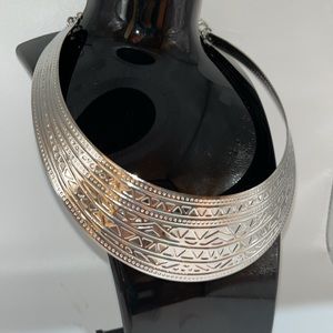 New Silver Aztec Metal Collar Necklace